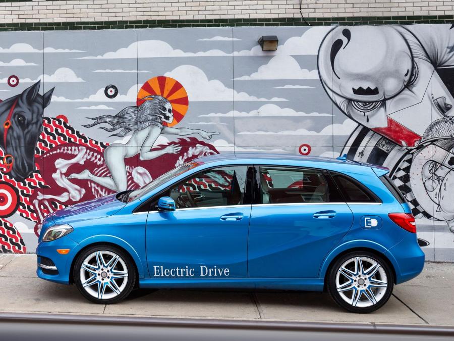  Mercedes-Benz B-Class Electric Drive 2014 года  (US) (фото 43 из 59)